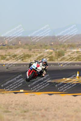 media/May-12-2024-SoCal Trackdays (Sun) [[ad755dc1f9]]/1-Turn 11 (730am)/